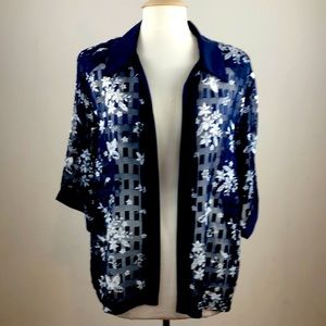 Bon Worth sheer navy blue floral jacket. Women’s size Large petite